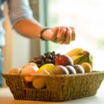 Livraison de fruits au bureau : comment améliorer la qualité de vie avec une corbeille de fruits en entreprise
