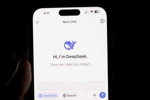DeepSeek : l’IA chinoise bouscule les géants de la tech, mais à quel prix ? DeepSeek : l’IA chinoise bouscule les géants de la tech, mais à quel prix ?
