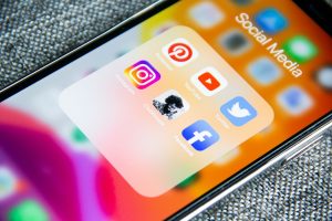  Les coulisses du design digital : comment transformer un visuel classique en contenu impactant