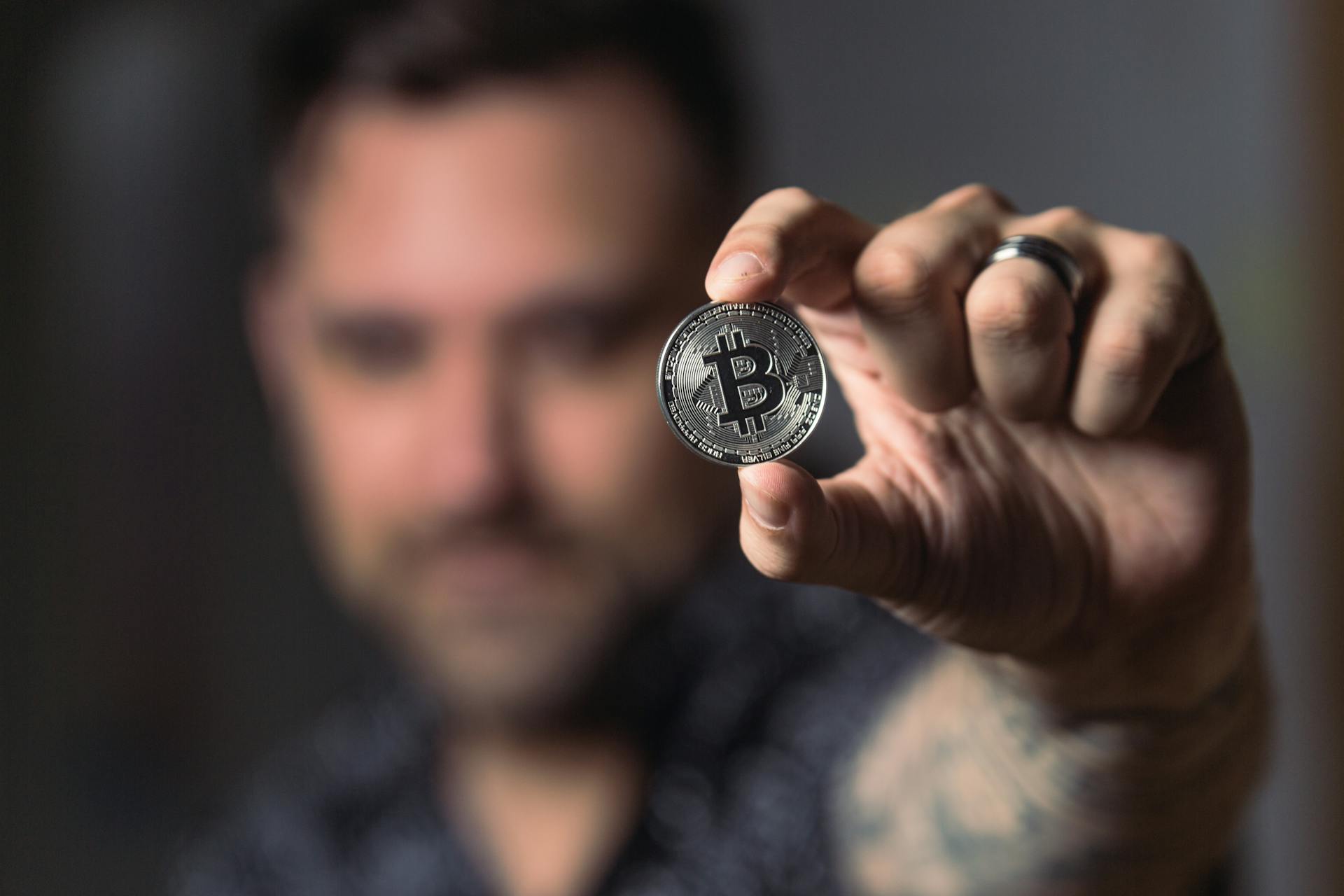 Bitcoin : comprendre et franchir le pas vers la cryptomonnaie la plus célèbre