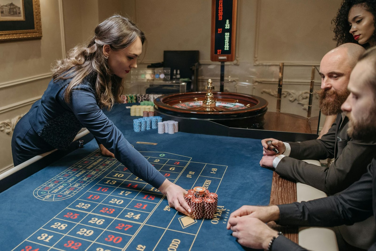 Ce que la gestuelle des croupiers nous apprend sur la maîtrise et le contrôle