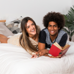 Comment la lecture d’une histoire érotique peut ouvrir le dialogue dans le couple ? Comment la lecture d’une histoire érotique peut ouvrir le dialogue dans le couple ?